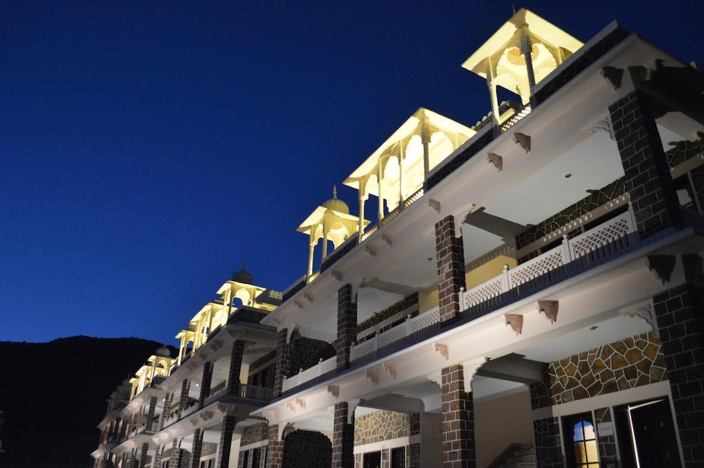 Bhanwar Singh Palace Hokaran Kültér fotó