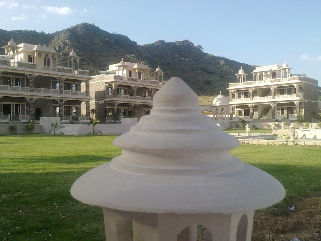 Bhanwar Singh Palace Hokaran Kültér fotó
